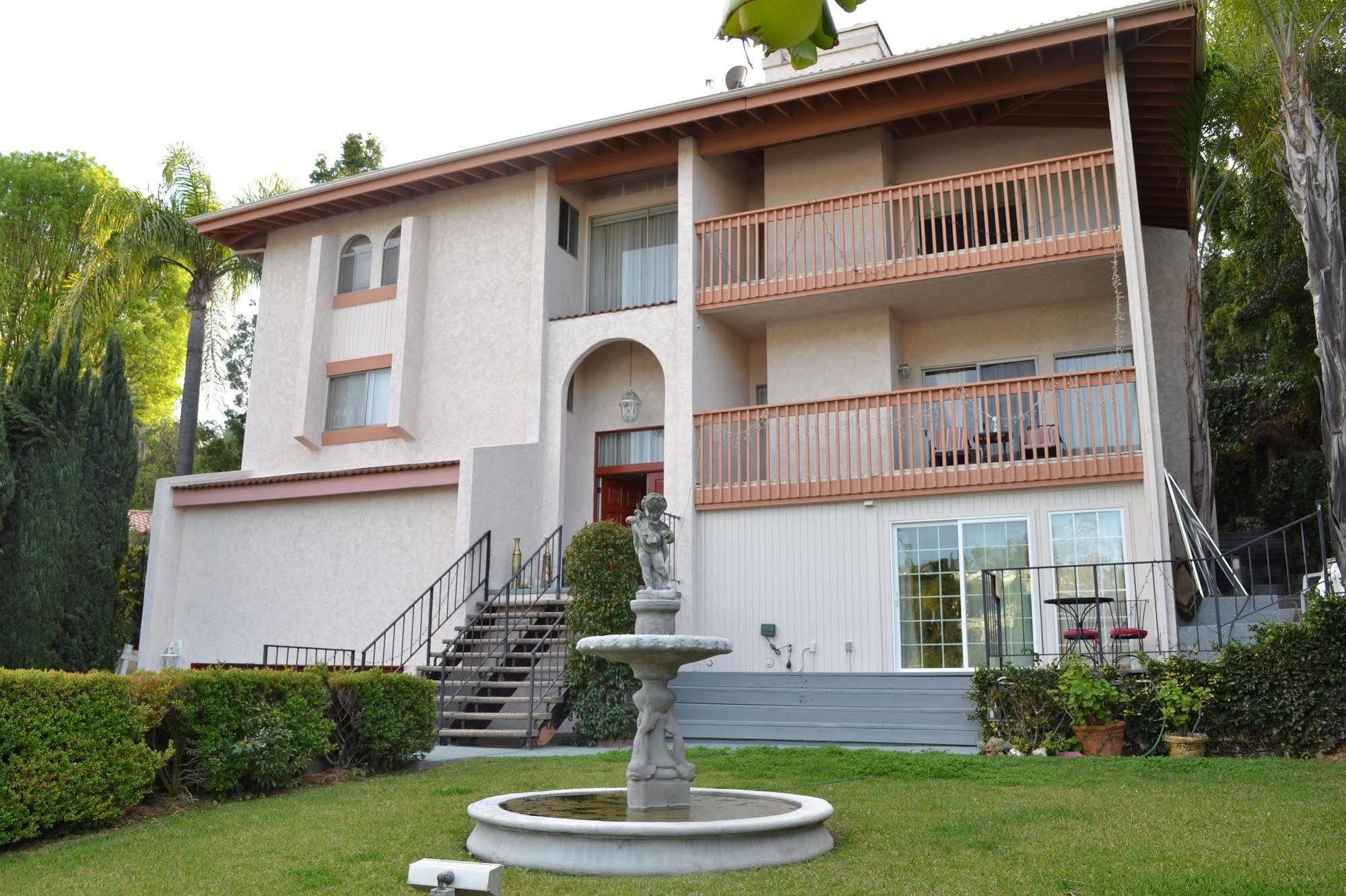 Bed And Breakfast In Hollywood Hills Los Angeles Dış mekan fotoğraf
